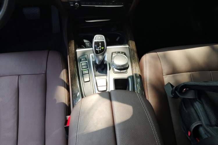 Used BMW X5 2017 xDrive35i Leading Model Gear Lever