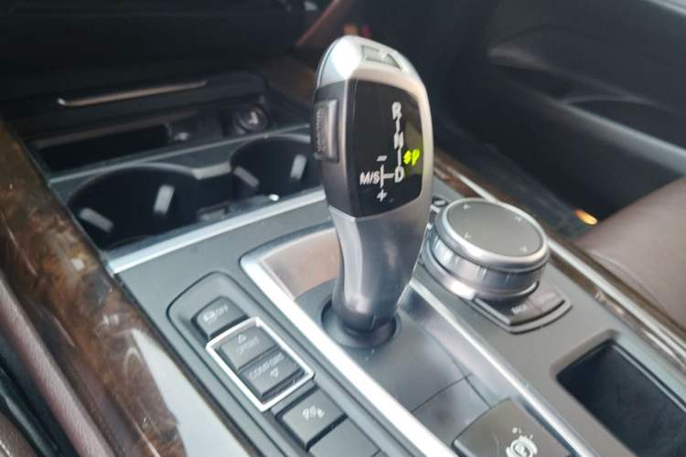 Used BMW X5 2017 xDrive28i Gear Lever