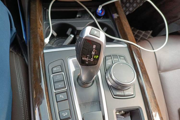 Used BMW X5 2017 xDrive28i Gear Lever