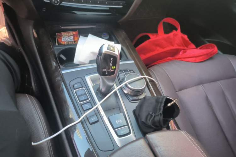 Used BMW X5 2017 xDrive35i Elegant Edition Gear Lever