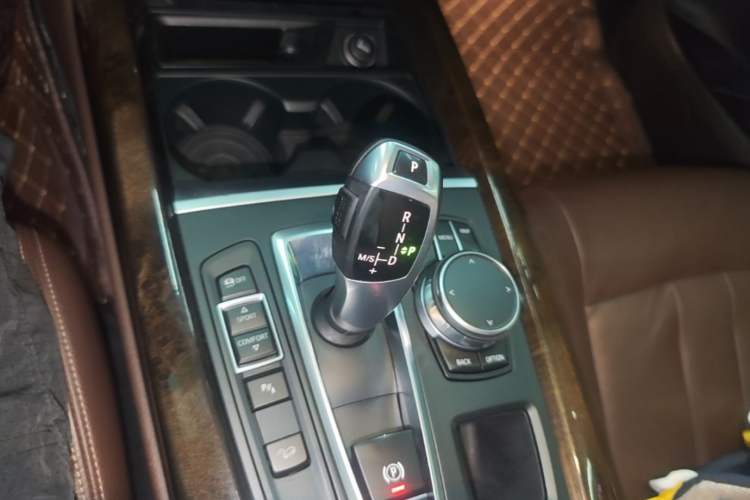 Used BMW X5 2017 xDrive28i Gear Lever