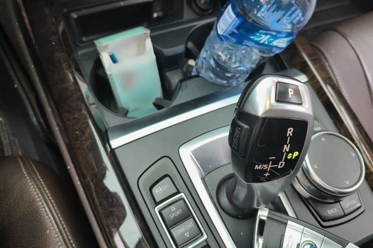 Used BMW X5 2017 xDrive35i Elegant Edition Gear Lever