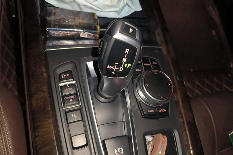Used BMW X5 2017 xDrive35i Elegant Edition Gear Lever