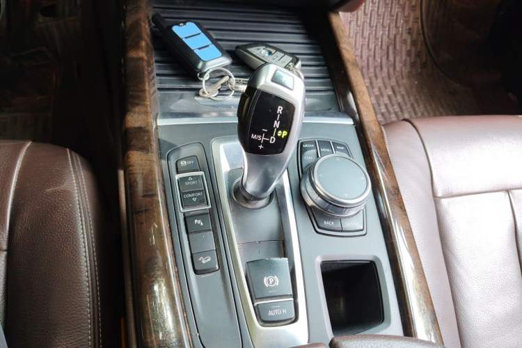 Used BMW X5 2017 xDrive28i Gear Lever