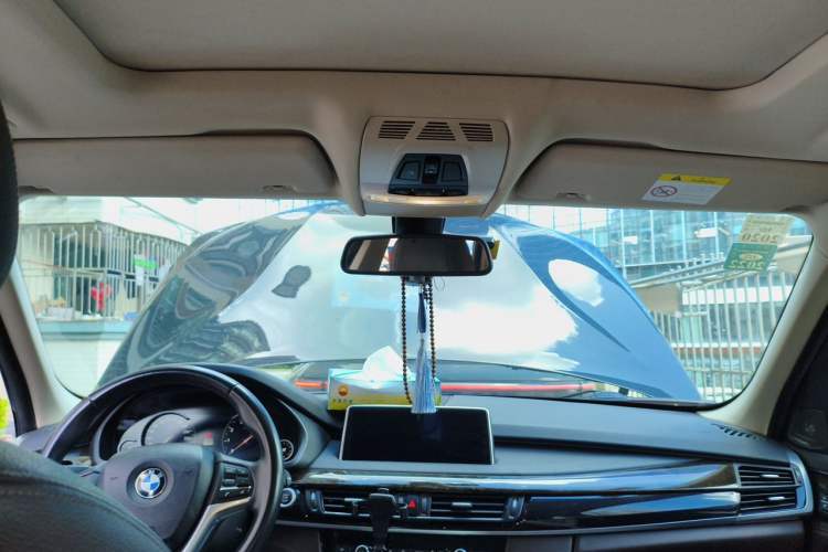 Used BMW X5 2017 xDrive28i Headliner