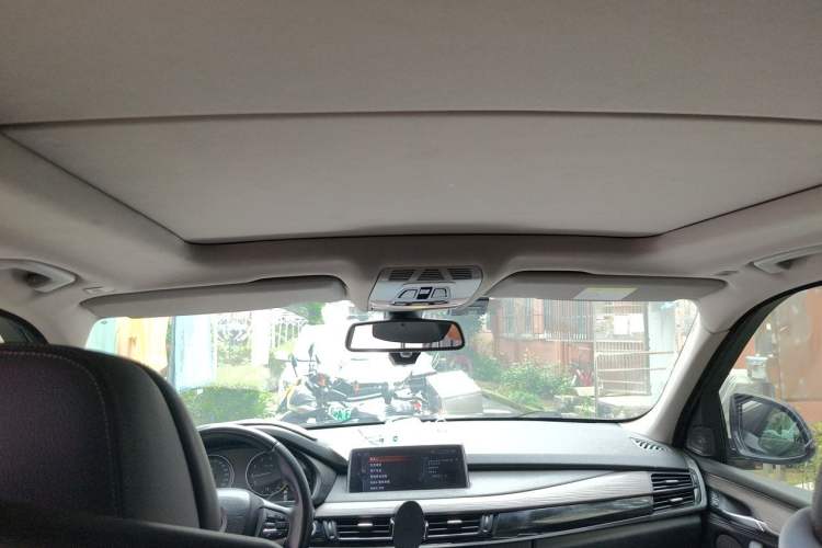 Used BMW X5 2017 xDrive28i Headliner