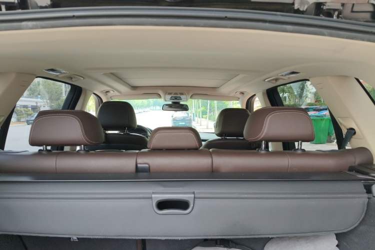 Used BMW X5 2017 xDrive28i Headliner