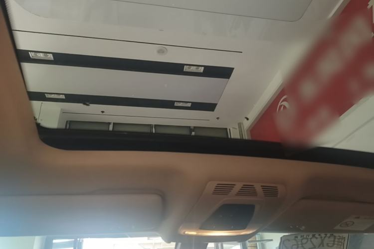 Used BMW X5 2017 xDrive28i Headliner