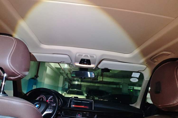 Used BMW X5 2017 xDrive28i Headliner