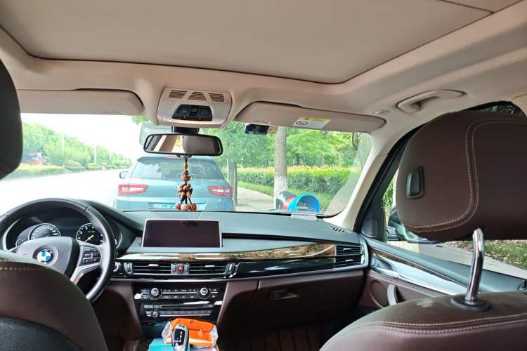 Used BMW X5 2017 xDrive28i Headliner