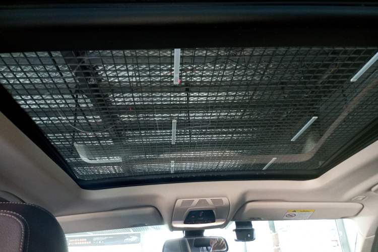 Used BMW X5 2017 xDrive28i Headliner