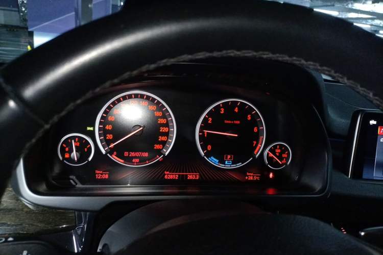 Used BMW X5  Instrument Cluster