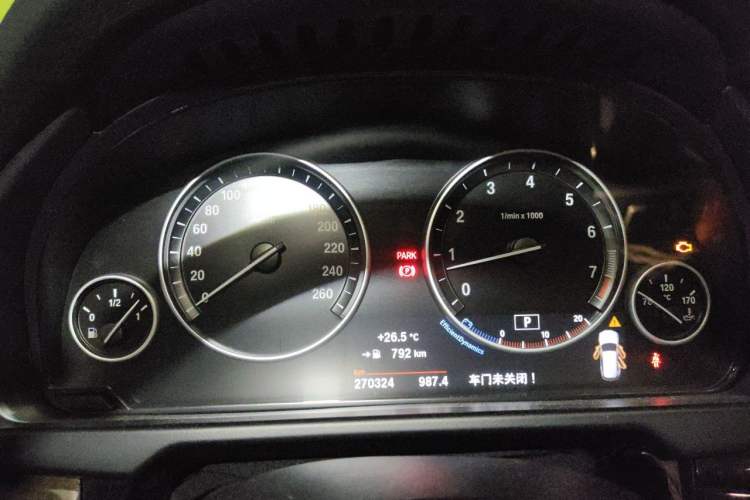 Used BMW X5 2017 xDrive35i Elegant Edition Instrument Cluster
