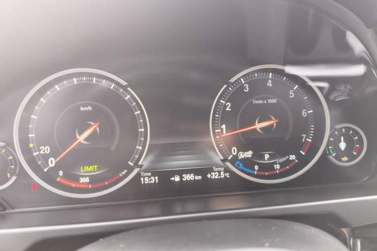 Used BMW X5 2017 xDrive28i Instrument Cluster