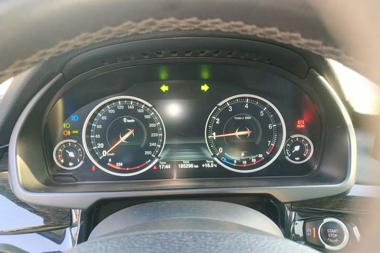 Used BMW X5 2017 xDrive35i Standard Model U.S. Specification Instrument Cluster
