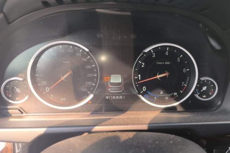 Used BMW X5 2017 xDrive35i Elegant Edition Instrument Cluster