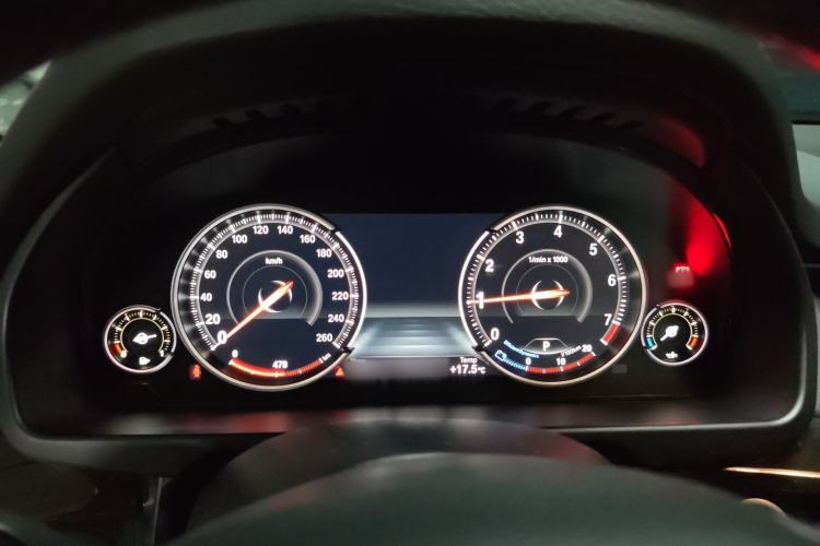 Used BMW X5 2017 xDrive35i Elegant Edition Instrument Cluster