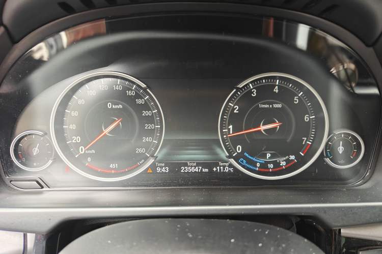 Used BMW X5 2017 xDrive35i Elegant Edition Instrument Cluster