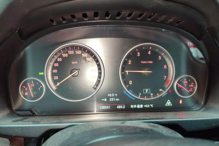 Used BMW X5 2017 xDrive28i Instrument Cluster