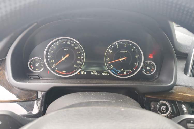 Used BMW X5 2017 xDrive35i Elegant Edition Instrument Cluster