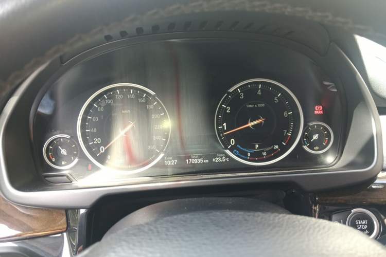 Used BMW X5 2017 xDrive35i Elegant Edition Instrument Cluster