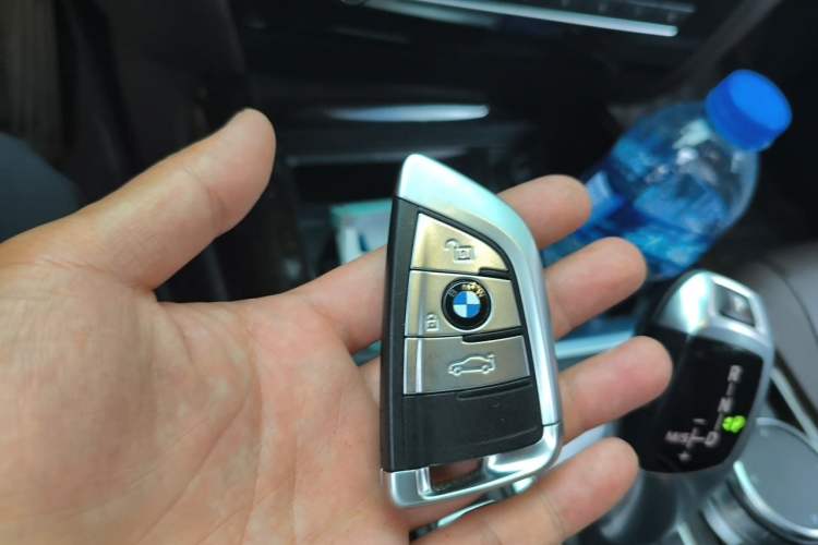 Used BMW X5 2017 xDrive35i Elegant Edition Interior 1
