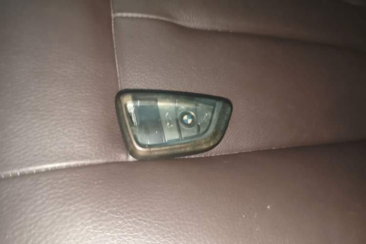 Used BMW X5 2017 xDrive28i Interior 1