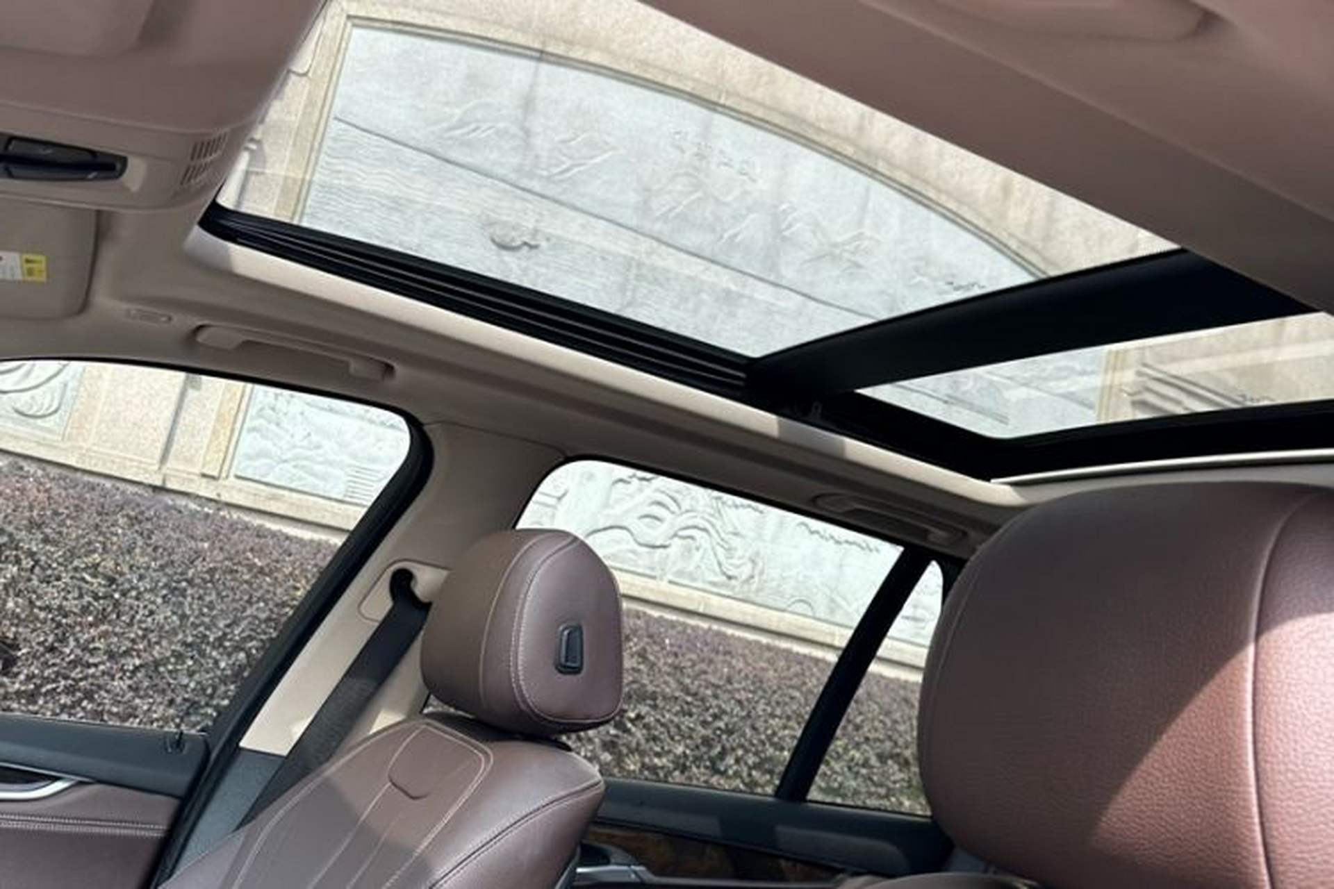 Used BMW X5 2017 xDrive28i Interior 15
