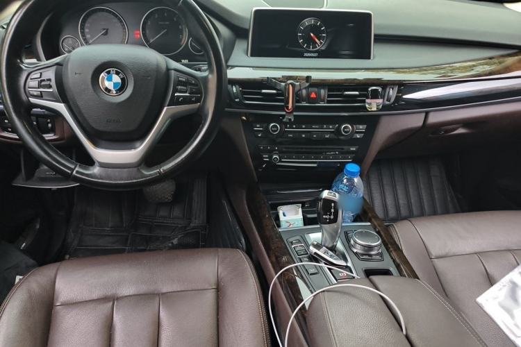 Used BMW X5 2017 xDrive35i Elegant Edition Interior 2