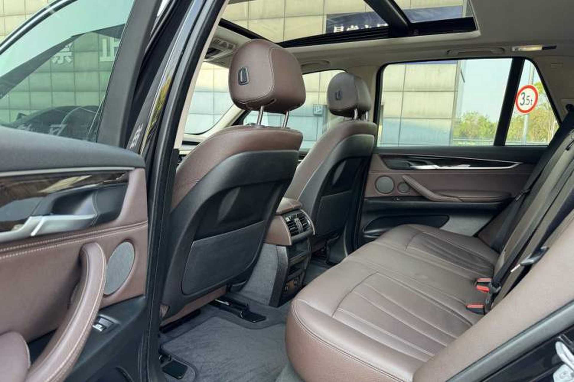 Used BMW X5 2017 xDrive35i Elegant Edition Interior 3