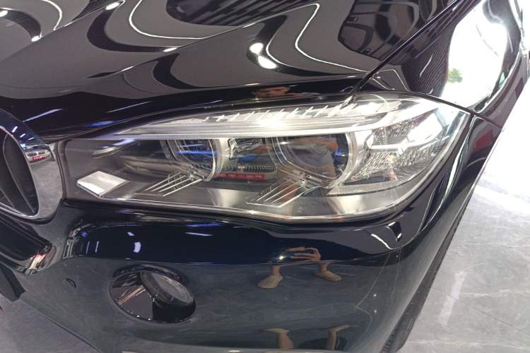 Used BMW X5 2017 xDrive35i Middle East Left Front Headlight