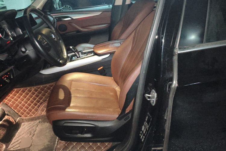 Used BMW X5  Left Front Seat