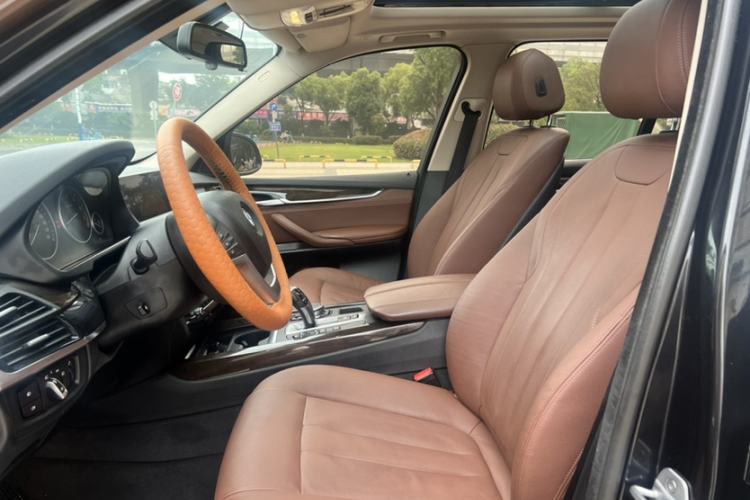 Used BMW X5 2017 xDrive35i Elegant Edition Left Front Seat