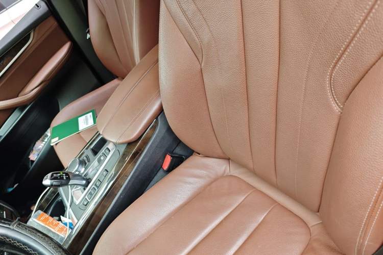 Used BMW X5 2017 xDrive28i Left Front Seat