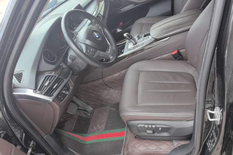 Used BMW X5 2017 xDrive28i Left Front Seat