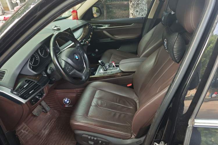 Used BMW X5 2017 xDrive28i Left Front Seat