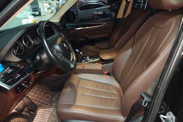 Used BMW X5 2017 xDrive28i Left Front Seat