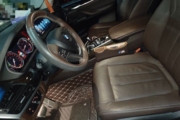 Used BMW X5 2017 xDrive28i Left Front Seat