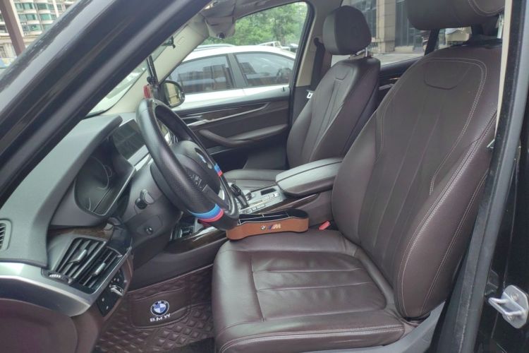 Used BMW X5 2017 xDrive28i Left Front Seat