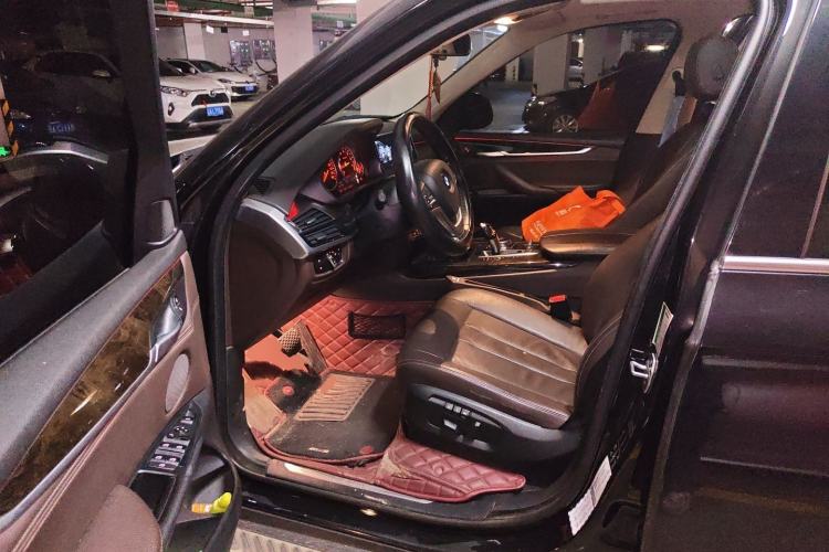 Used BMW X5 2017 xDrive28i Left Front Seat