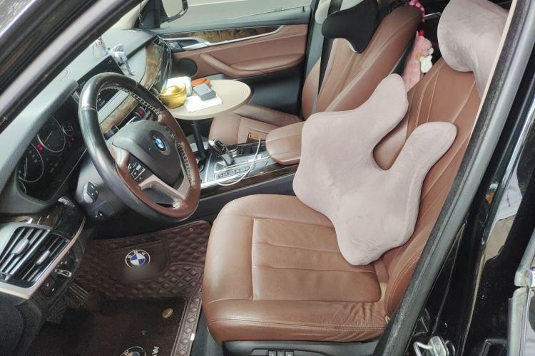 Used BMW X5 2017 xDrive28i Left Front Seat