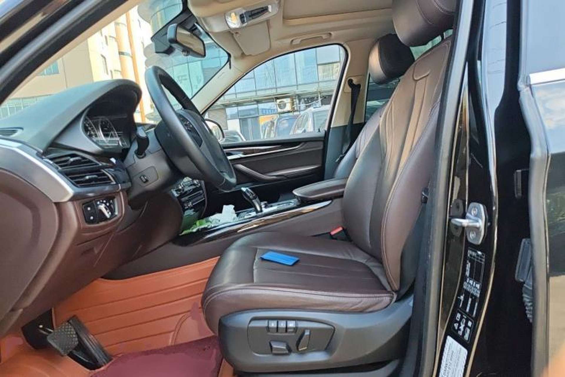 Used BMW X5 2017 xDrive35i Elegant Edition Left Front Seat