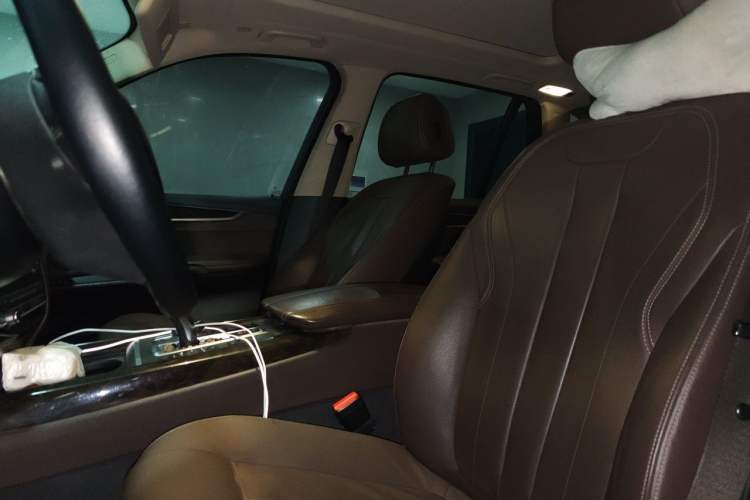 Used BMW X5 2017 xDrive35i Elegant Edition Left Front Seat