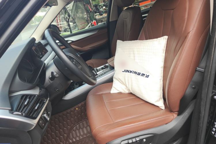 Used BMW X5  Left Front Seat