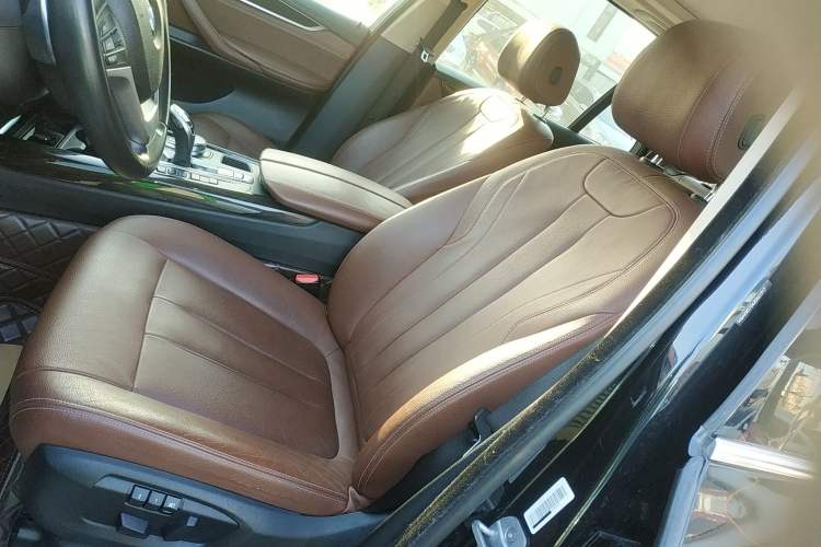 Used BMW X5 2017 xDrive35i Standard Model U.S. Specification Left Front Seat