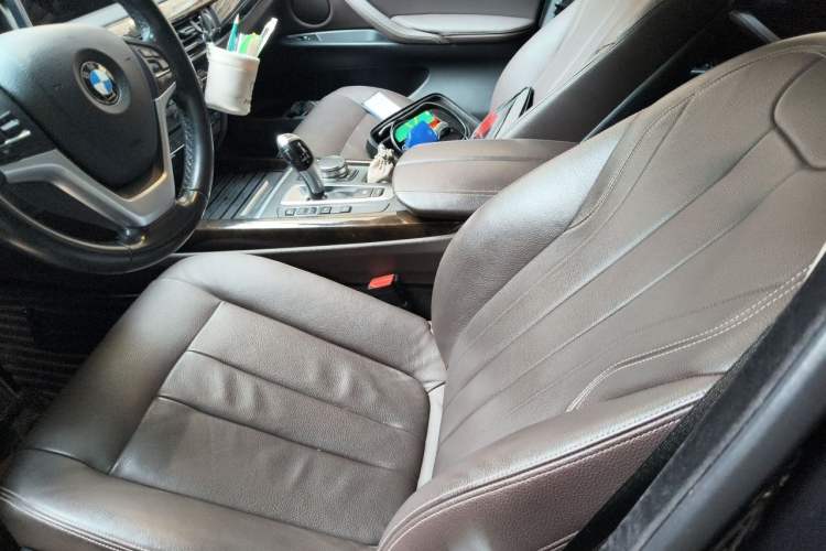 Used BMW X5 2017 xDrive28i Left Front Seat