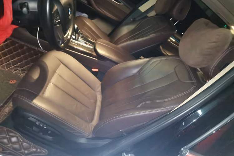 Used BMW X5 2017 xDrive28i Left Front Seat