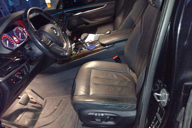 Used BMW X5 2017 xDrive35i Elegant Edition Left Front Seat