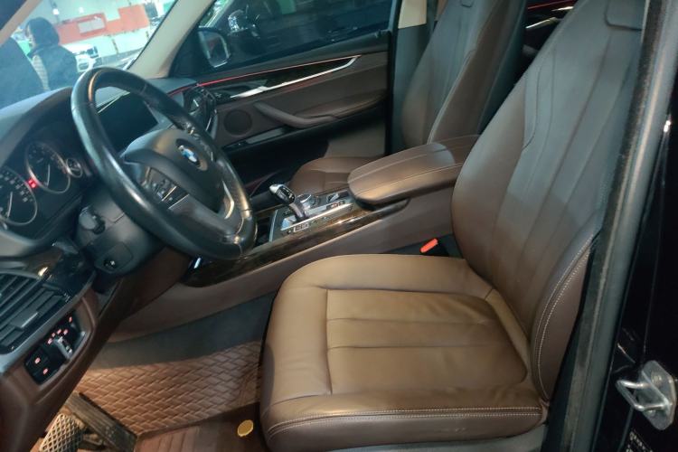 Used BMW X5 2017 xDrive35i Elegant Edition Left Front Seat