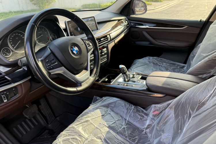 Used BMW X5 2017 xDrive35i Elegant Edition Left Front Seat